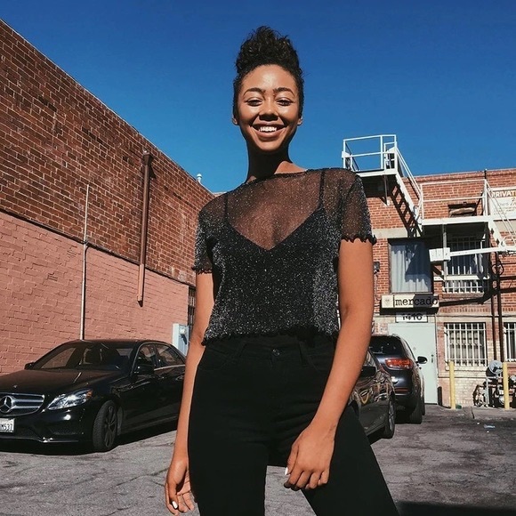 Brandy Melville Mesh Sparkly Crop Top - Picture 1 of 7